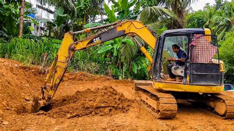 digging hole mini excavator|mini excavator training for beginner.